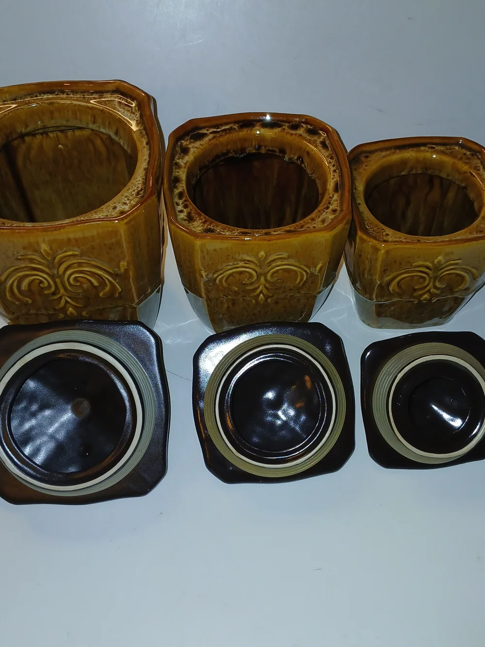 Vintage-Style Ceramic Kitchen Canister Set in Brown with Black Lids